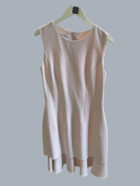 Oscar de la Renta Bisque Wool Crepe Tiered Flounce Bottom Dress - Size 10 in Bisque