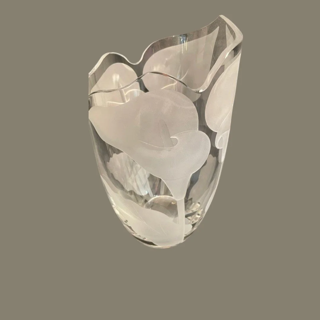 Lilies Vase 3TT.jpg