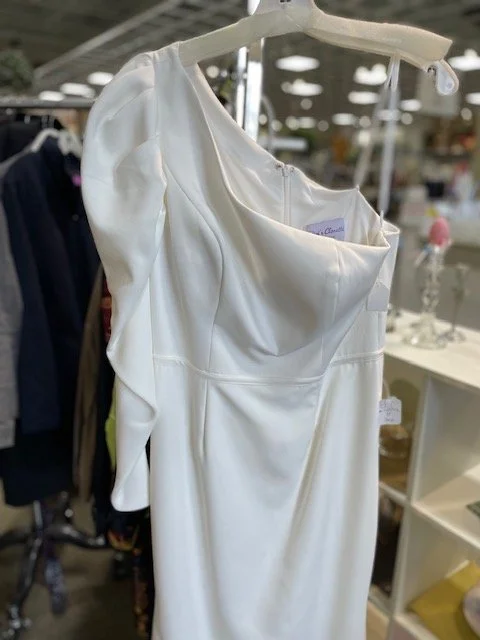 One Shoulder 2.jpg