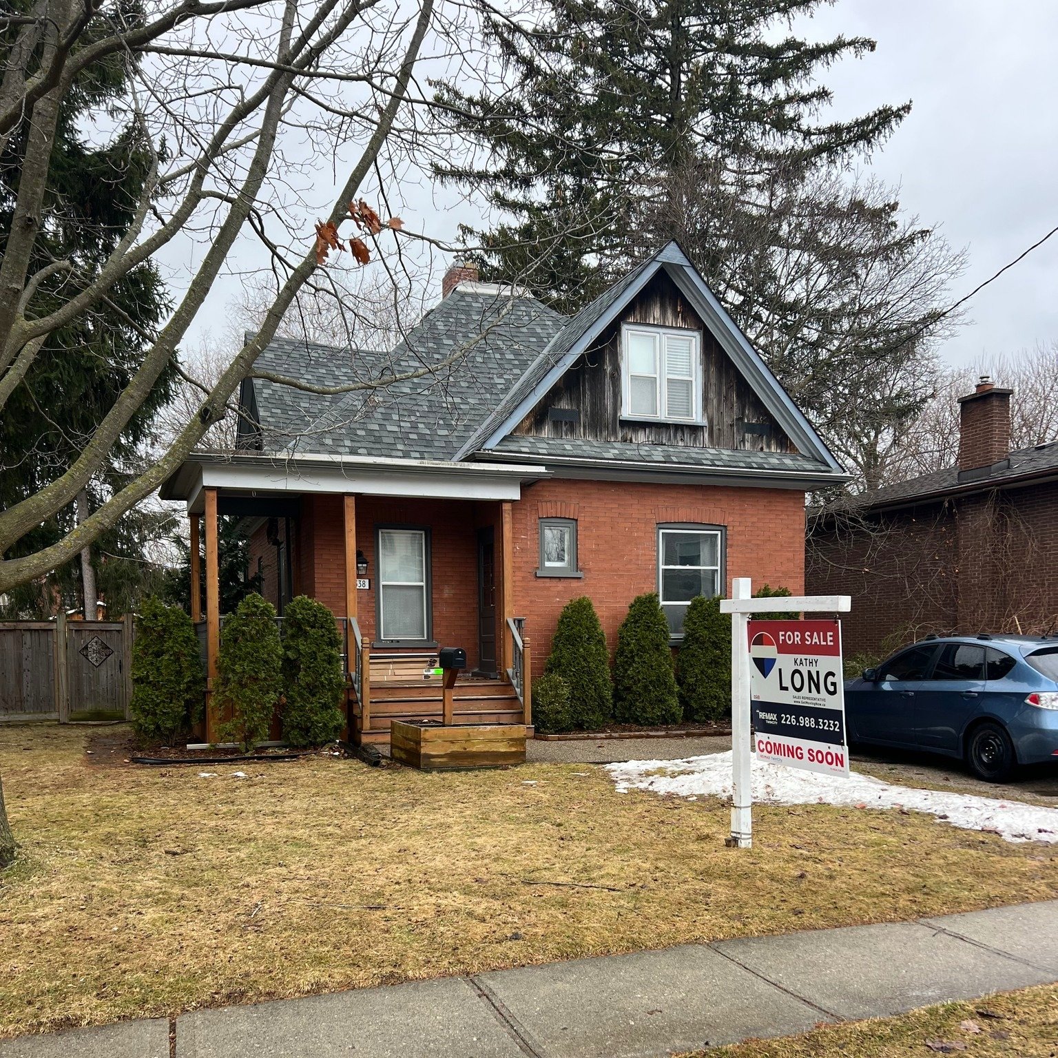 COMING SOON

338 Laurel Street, Cambridge 
3 beds (one on MAIN FLOOR)
2 baths
Finished basement
Lots of Charm and character
Large garage/woodshop