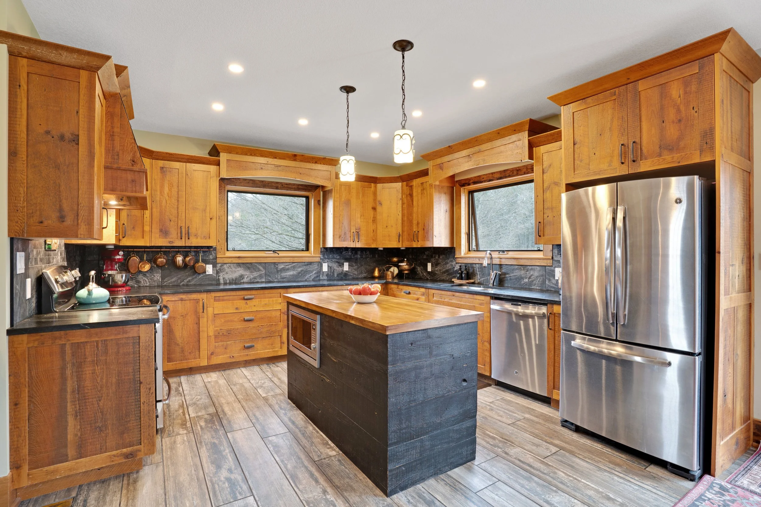 017-3612IndianTrail-17.jpg