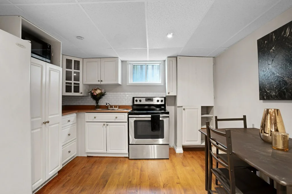 034-36 Hilltop Dr-34_m.jpg