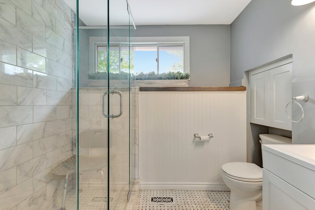 038-142 Glenmorris St-38_m.jpg