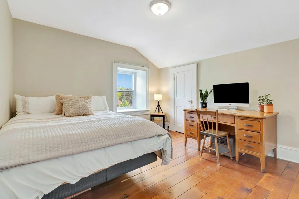 043-142 Glenmorris St-43_m.jpg