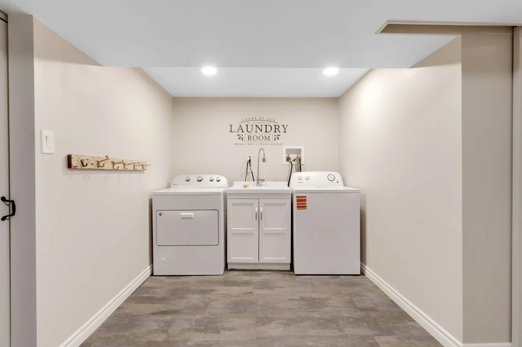 039-1023 Rose St-36_m.jpg