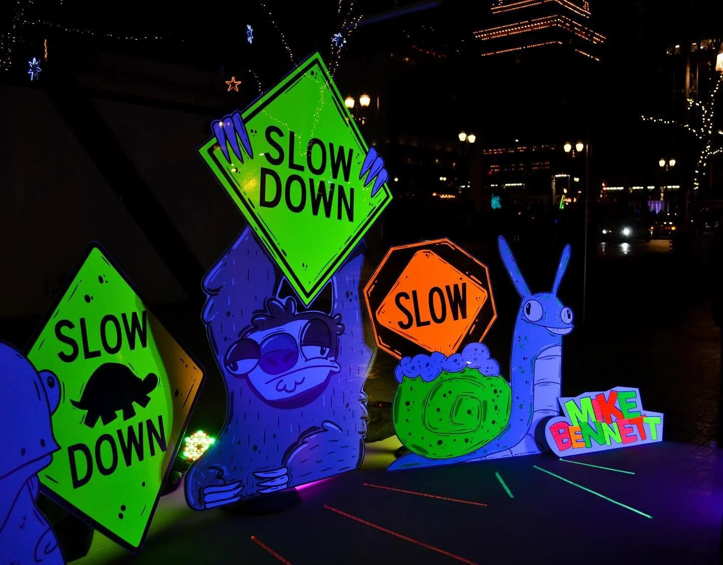 Did you catch our latest Mike Bennett collaboration this weekend at the Portland Winter Light Festival? Tag us in your photos with these life size slow signs! 

#mikebennett #portlandlightfestival #signs #florescent #slow #6andmorrison