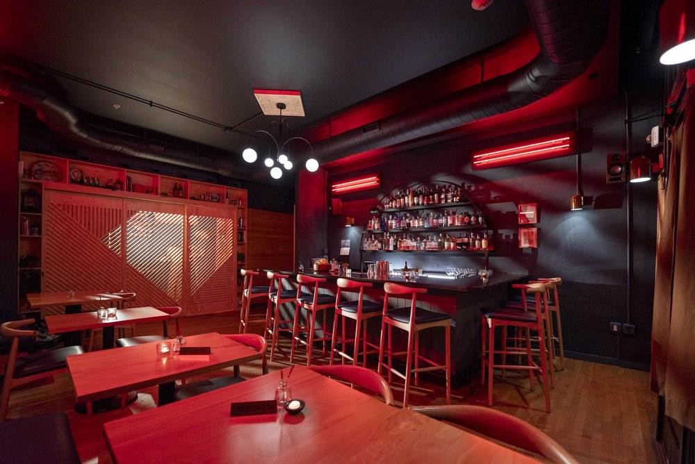 Bar photo 2