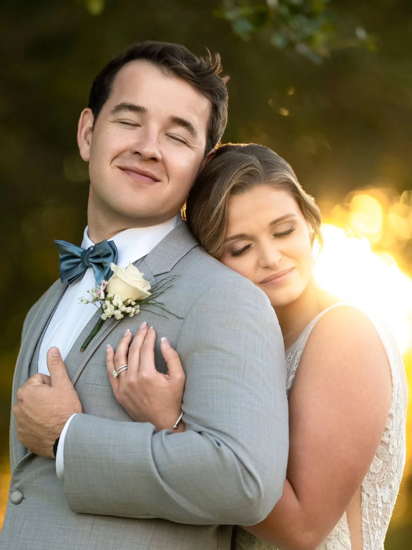 《 The kind of love that glows brighter than the sunset. ✨
In that quiet space between the fading sun and the evening sky, they forgot the world for a second. Eyes closed, heads touching, just breathing in the weight of the moment, the &ldquo;we did i