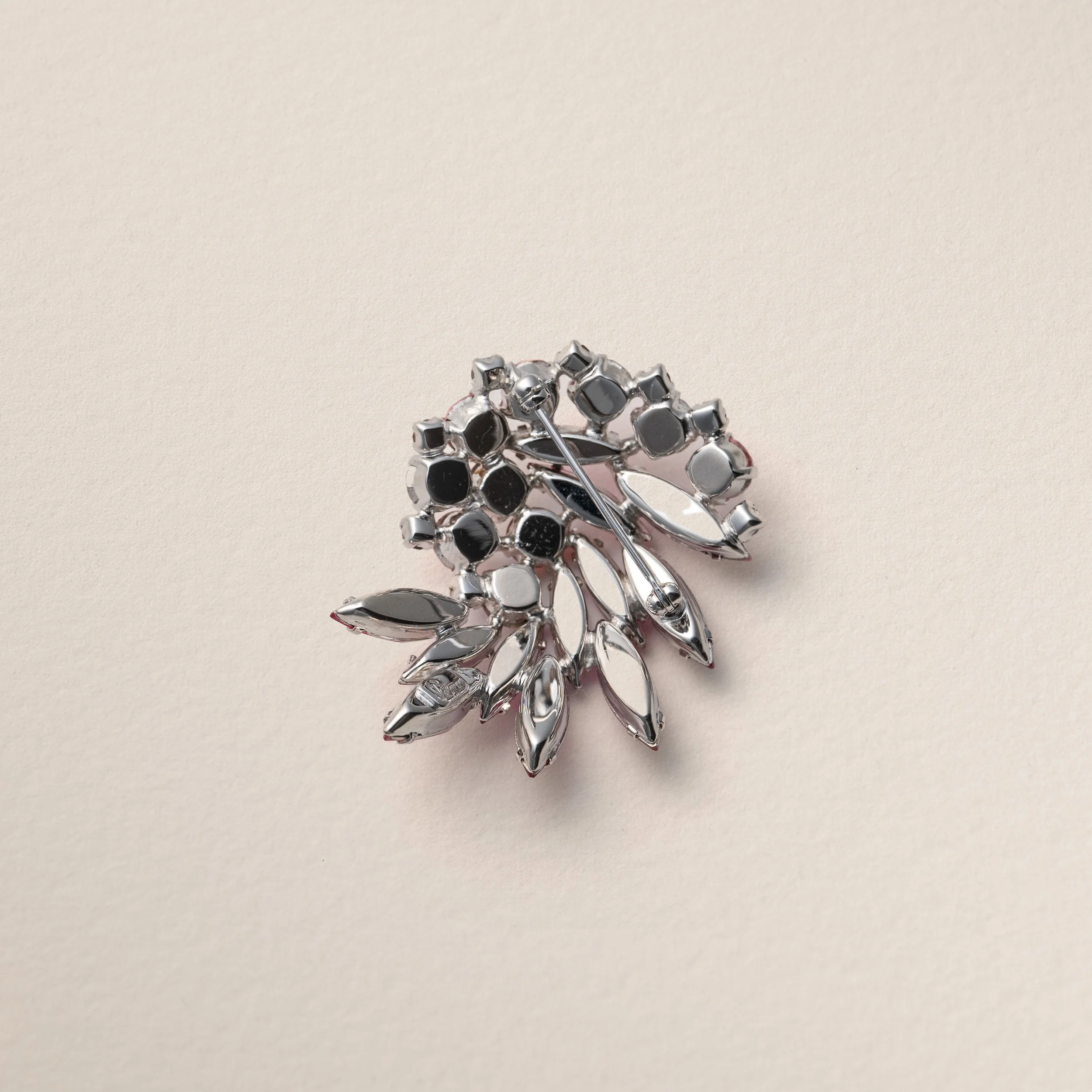 Gustave Sherman Pink and Rose Crystal Brooch, late 1950s–60s