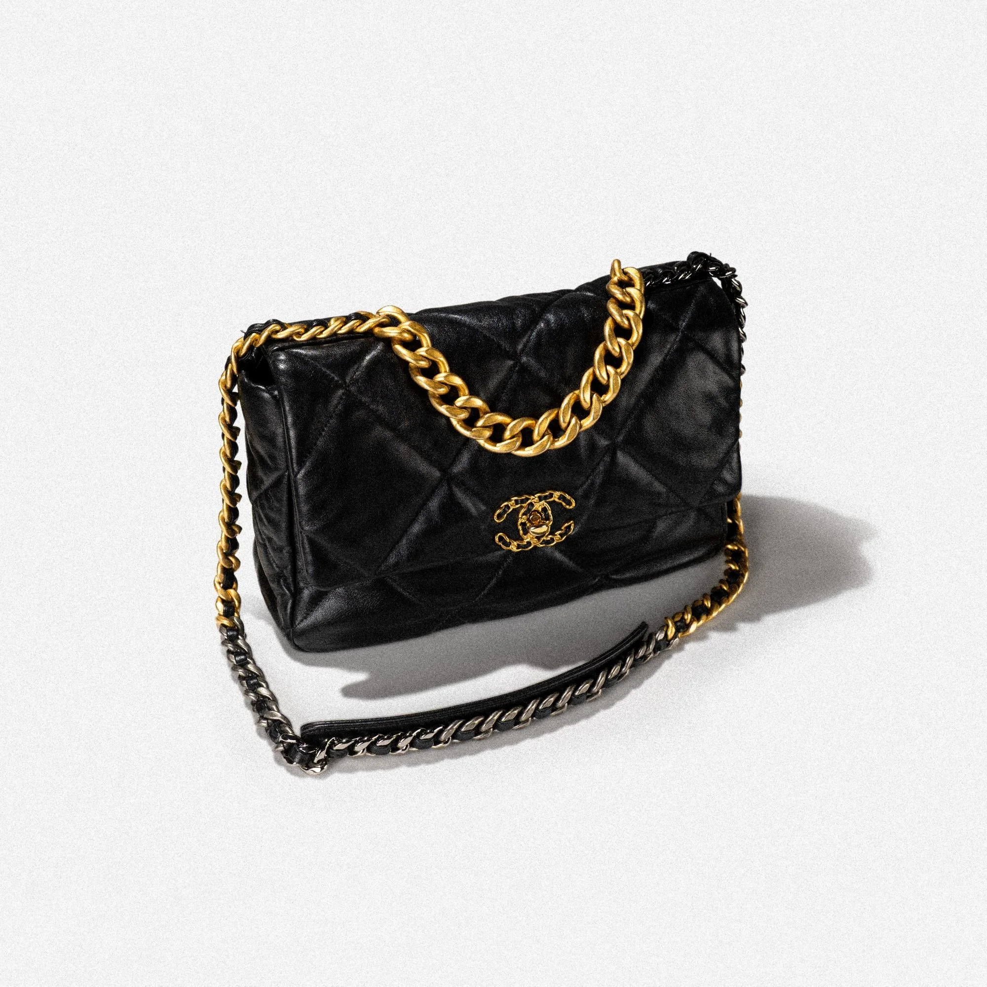 Bidding Open | March Art &amp; Luxury Auction