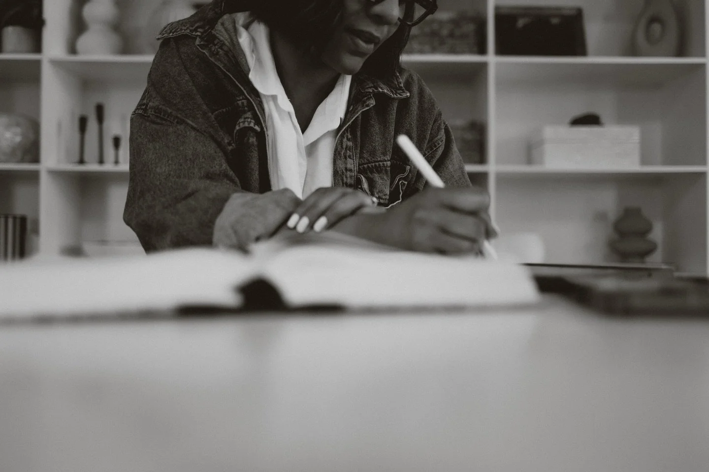 Growth doesn&rsquo;t always look loud&hellip;
but it&rsquo;s still working.

Lately, I&rsquo;ve been in a quiet season, doing the internal work, the unseen work, the necessary work with God.

And I have a feeling I&rsquo;m not the only one.

Somethin