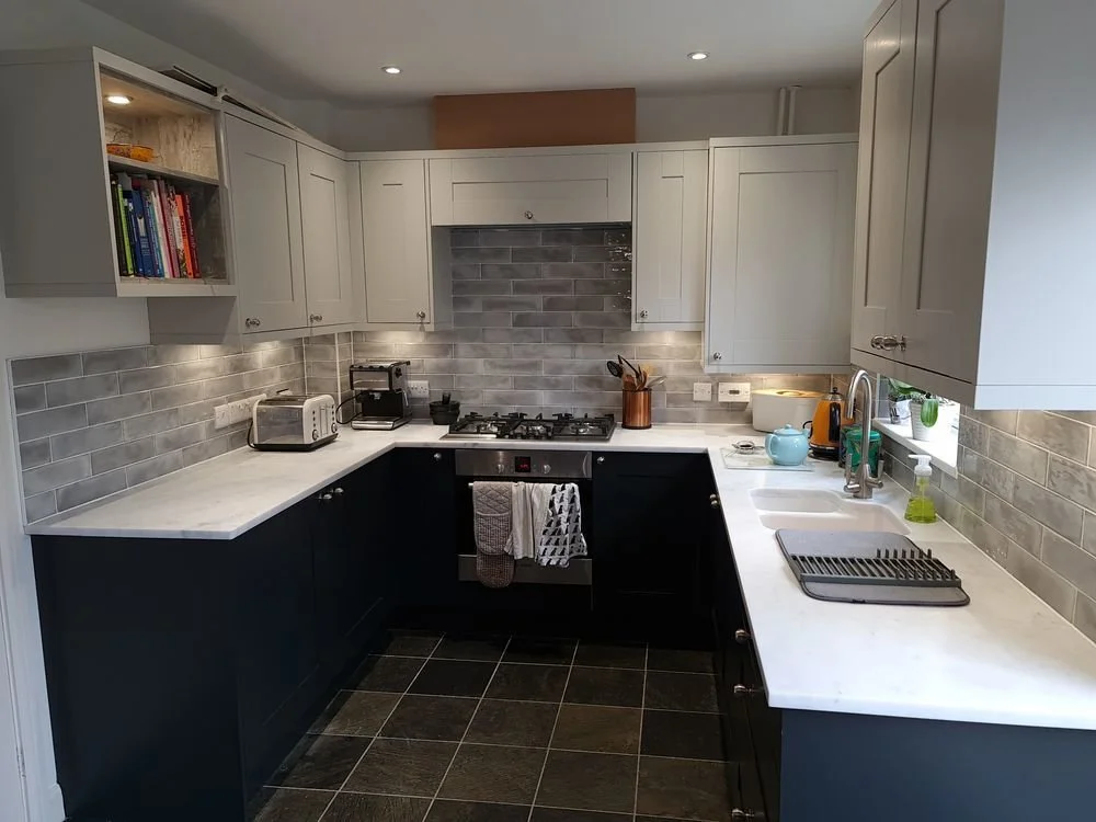 Helens Kitchen.jpg