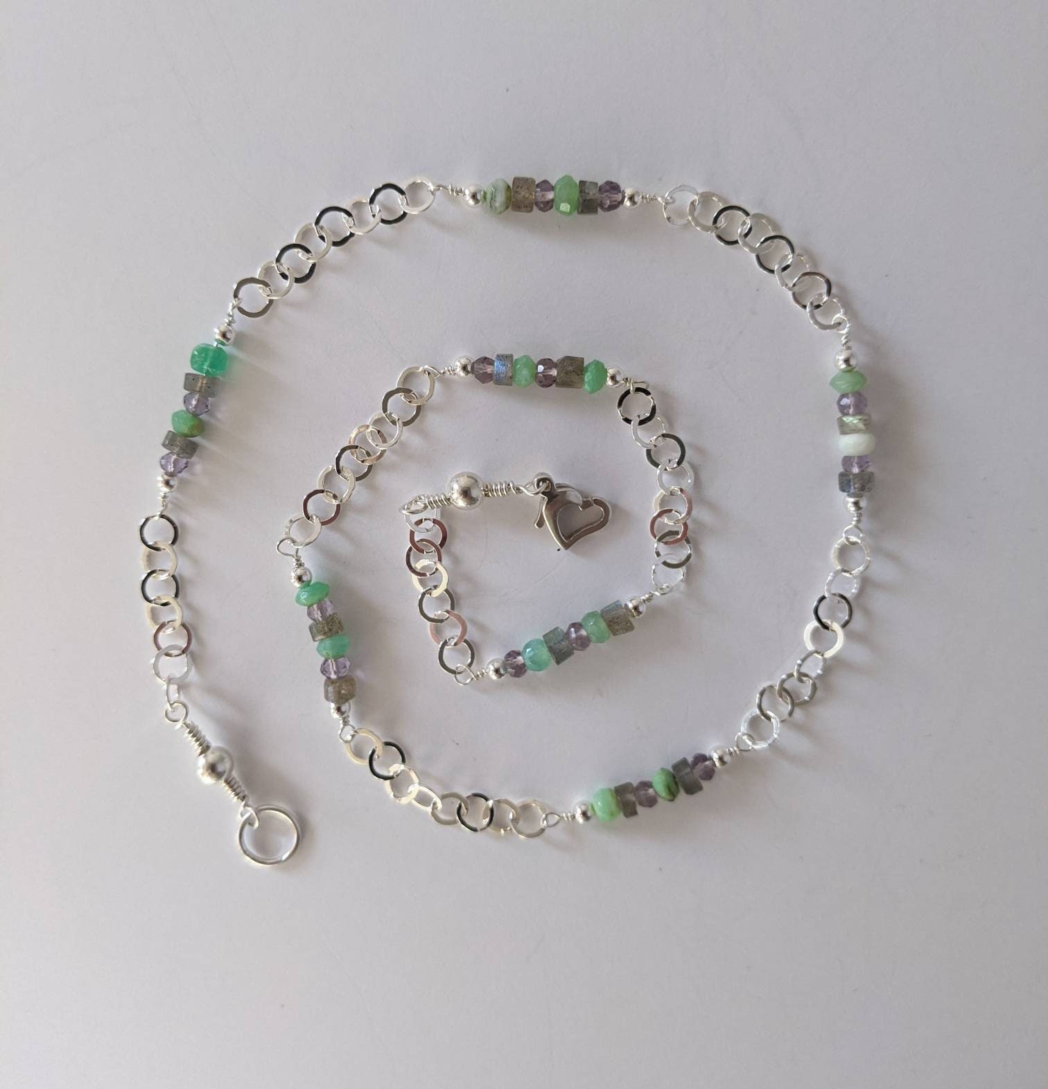 https://i.etsystatic.com/5487151/r/il/e75066/2704956728/il_fullxfull.2704956728_razk.jpg