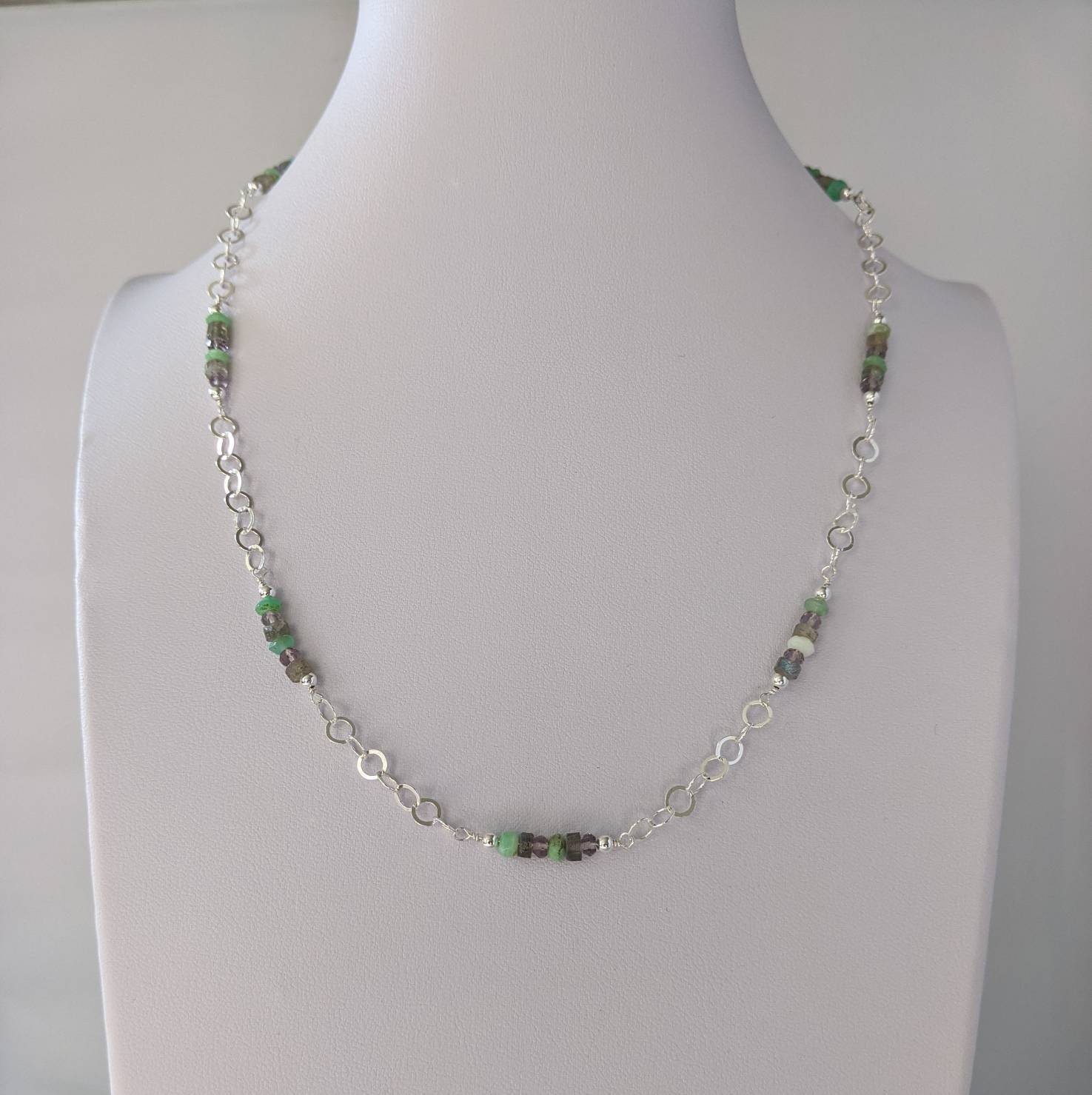 https://i.etsystatic.com/5487151/r/il/cab503/2704956428/il_fullxfull.2704956428_4ed4.jpg