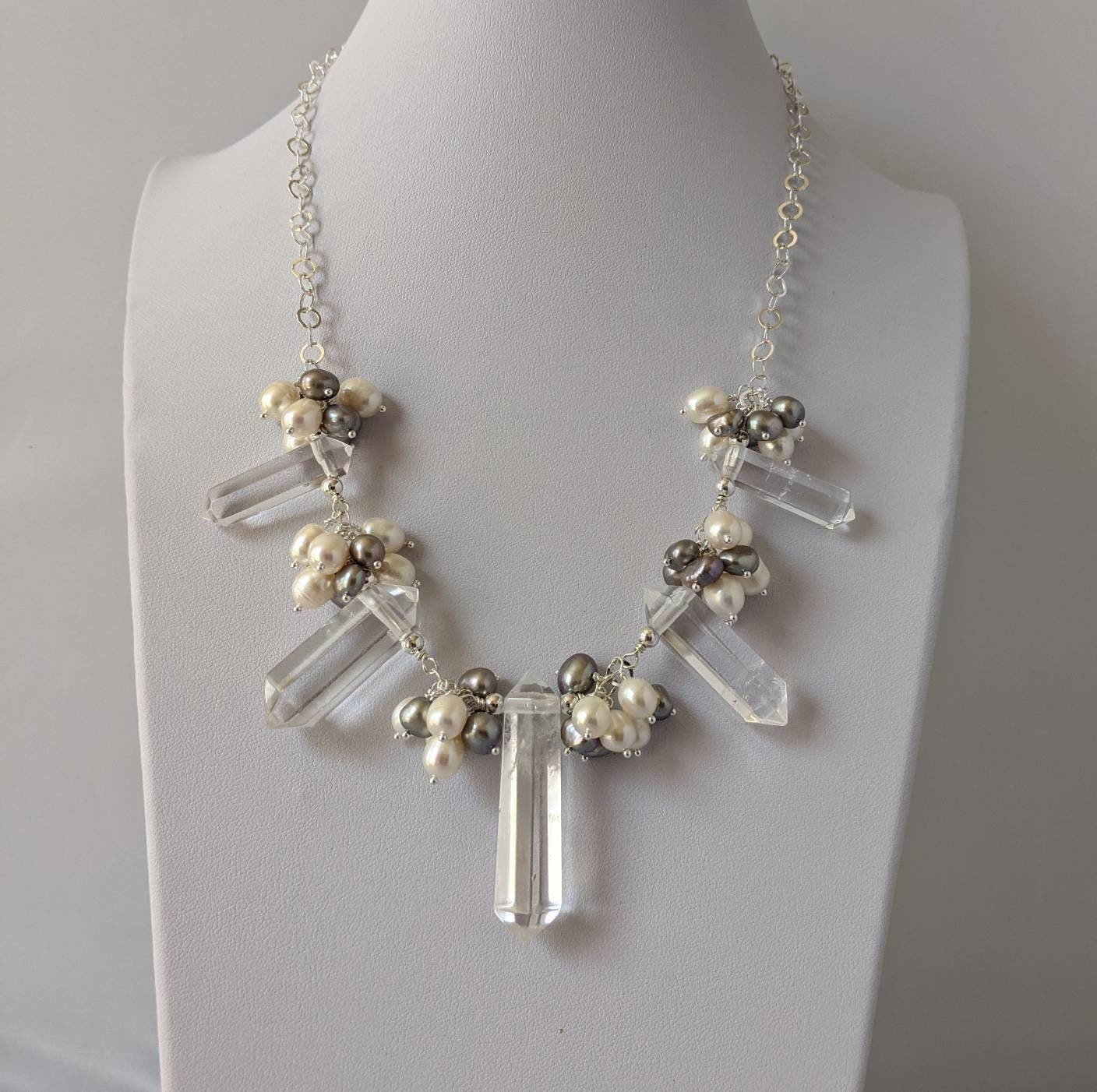 https://i.etsystatic.com/5487151/r/il/16b9c9/3214961553/il_fullxfull.3214961553_qnlv.jpg