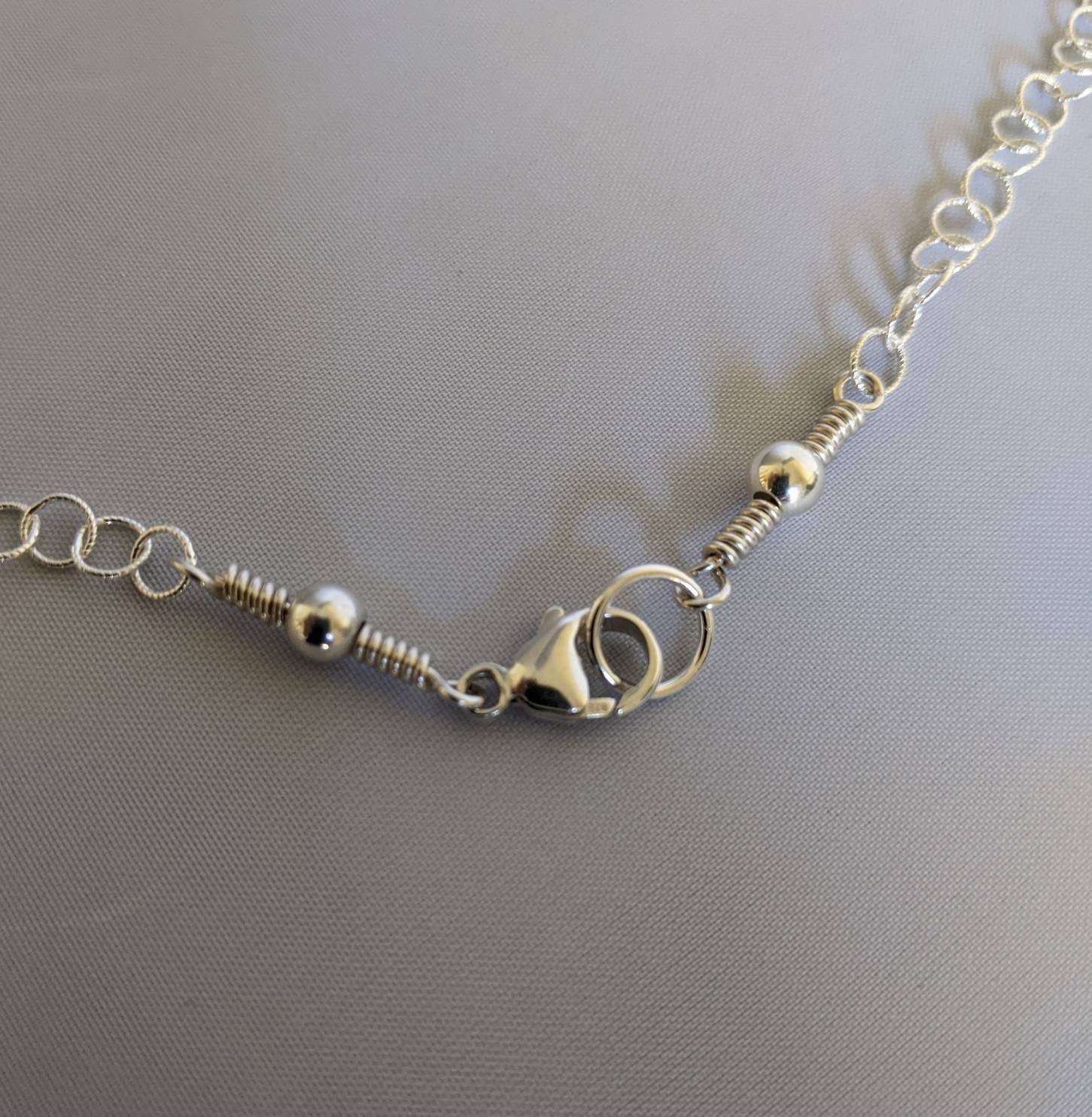 https://i.etsystatic.com/5487151/r/il/42210d/3863030195/il_fullxfull.3863030195_3eks.jpg