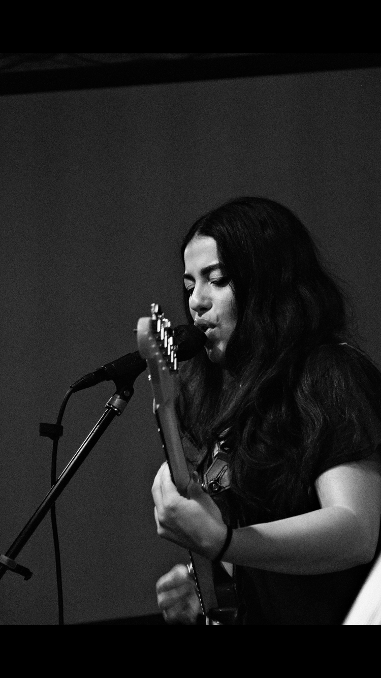 Gat Moony (Gabi Montoya)