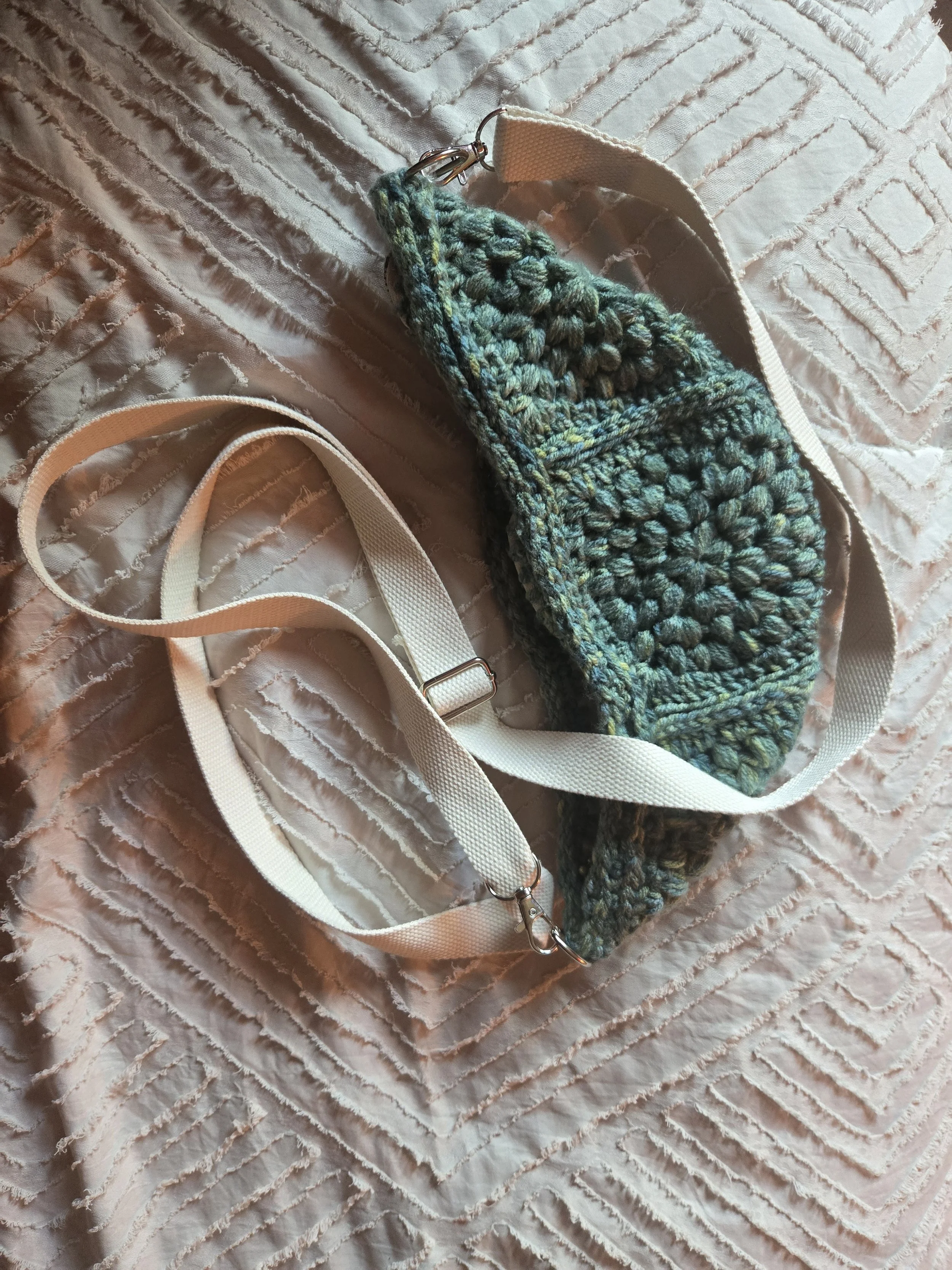 PurseB1 - Rheanna Maziarz.jpg