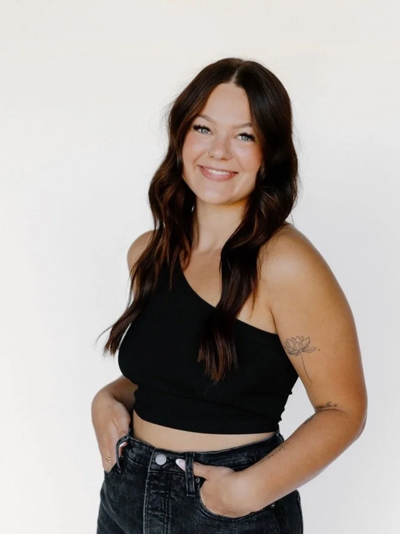 Everyone say hi to Savannah, our newest gal at Lovely!! We are so excited that @savannahrenee.lashes is now working with us!! Come see her for lashes Sunday, Monday, and Tuesdays!

👋 Hi! I&rsquo;m Savannah, a licensed esthetician based in Tacoma, Wa