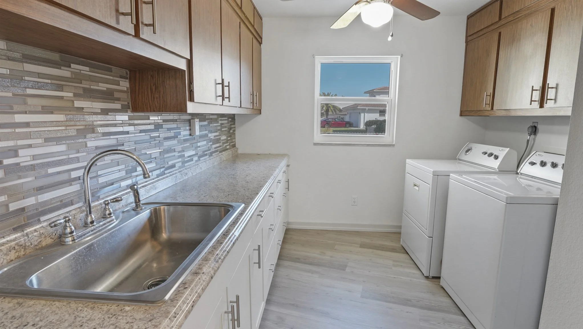 3735 SE 21st-09371.jpg