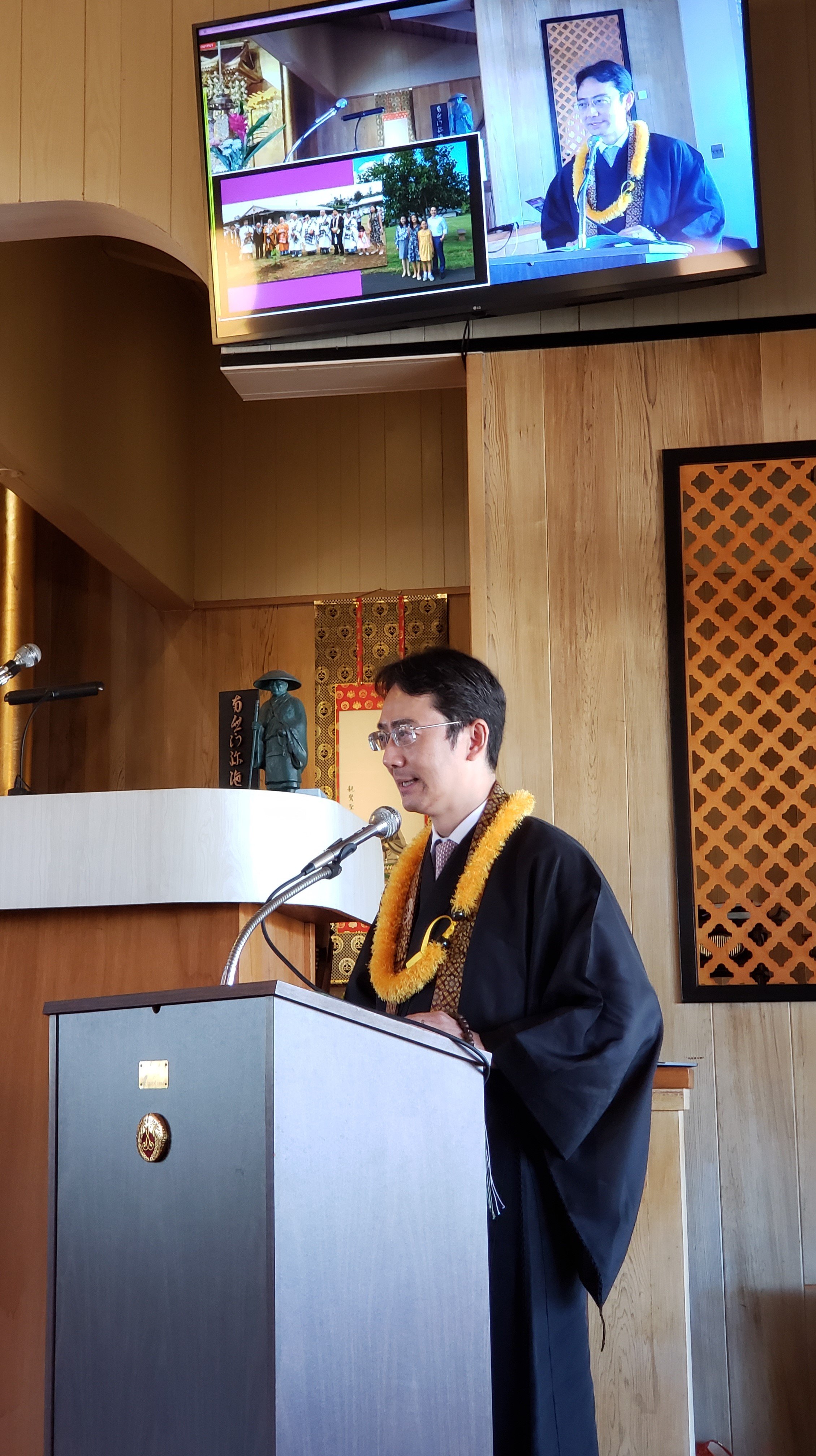   Rev. Umitani spoke about the Bodhi Tree which he planted in 2007 for the 100th Anniversary  