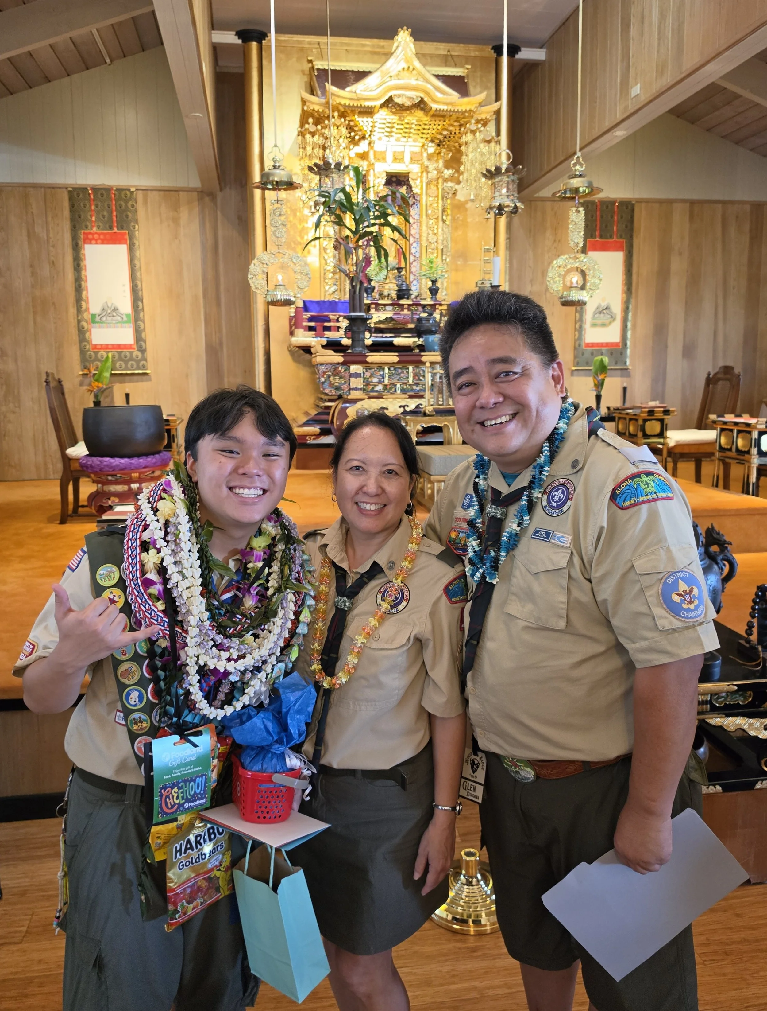 Eagle Brayden Kitagawa and parents