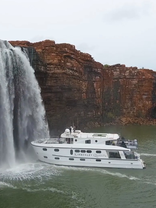 8-14 DAY CRUISES