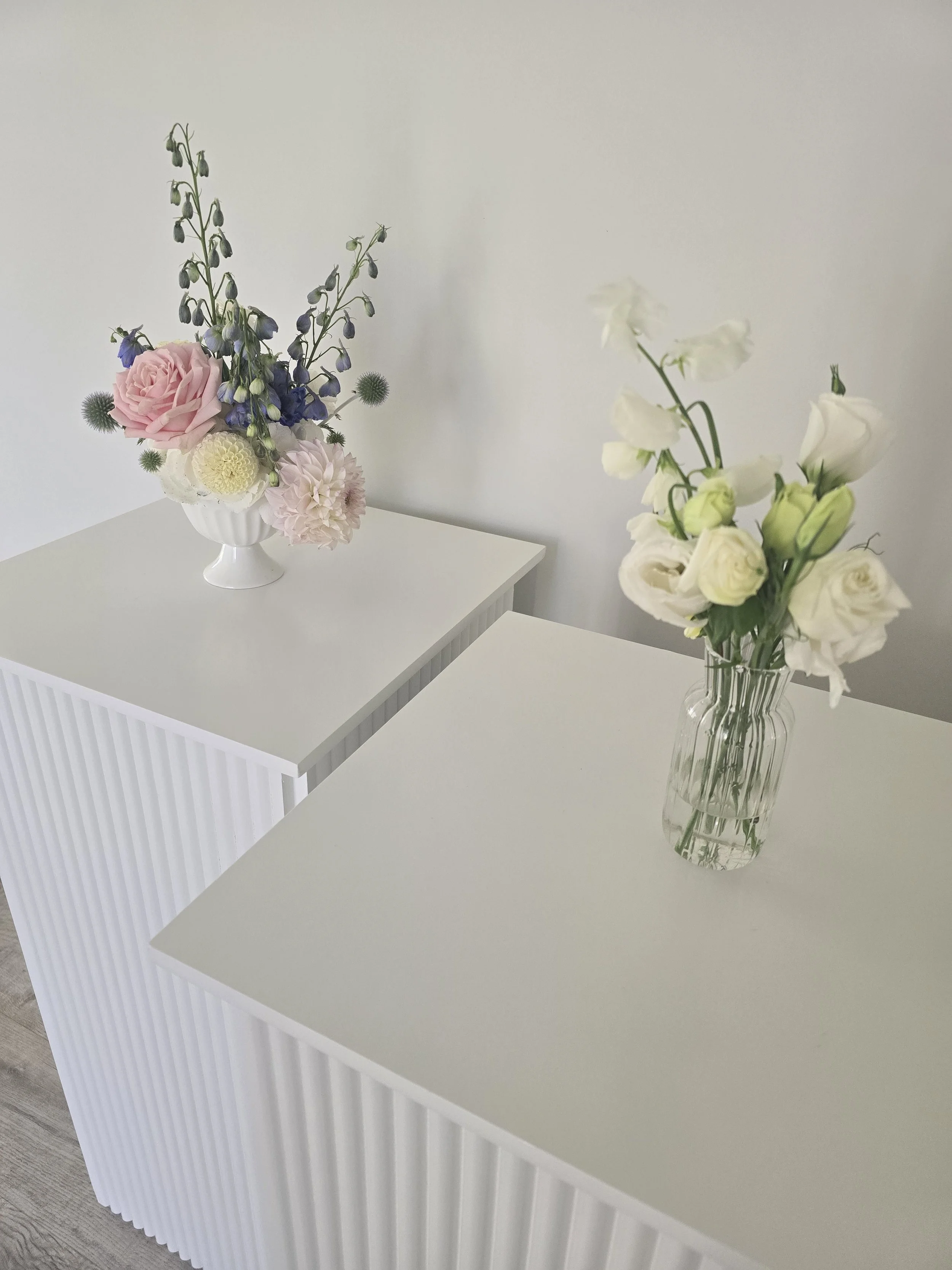 White square ribbed plinth 2.jpg