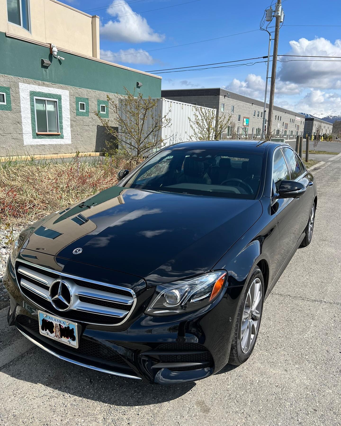 Light paint correction on another beautiful mercedes to bring back that deep black. Swipe for the results!! ➡️➡️➡️
.
.
.
#autodetailing #autodetailer #paintcorrection #anchorage #anchoragealaska #detailing