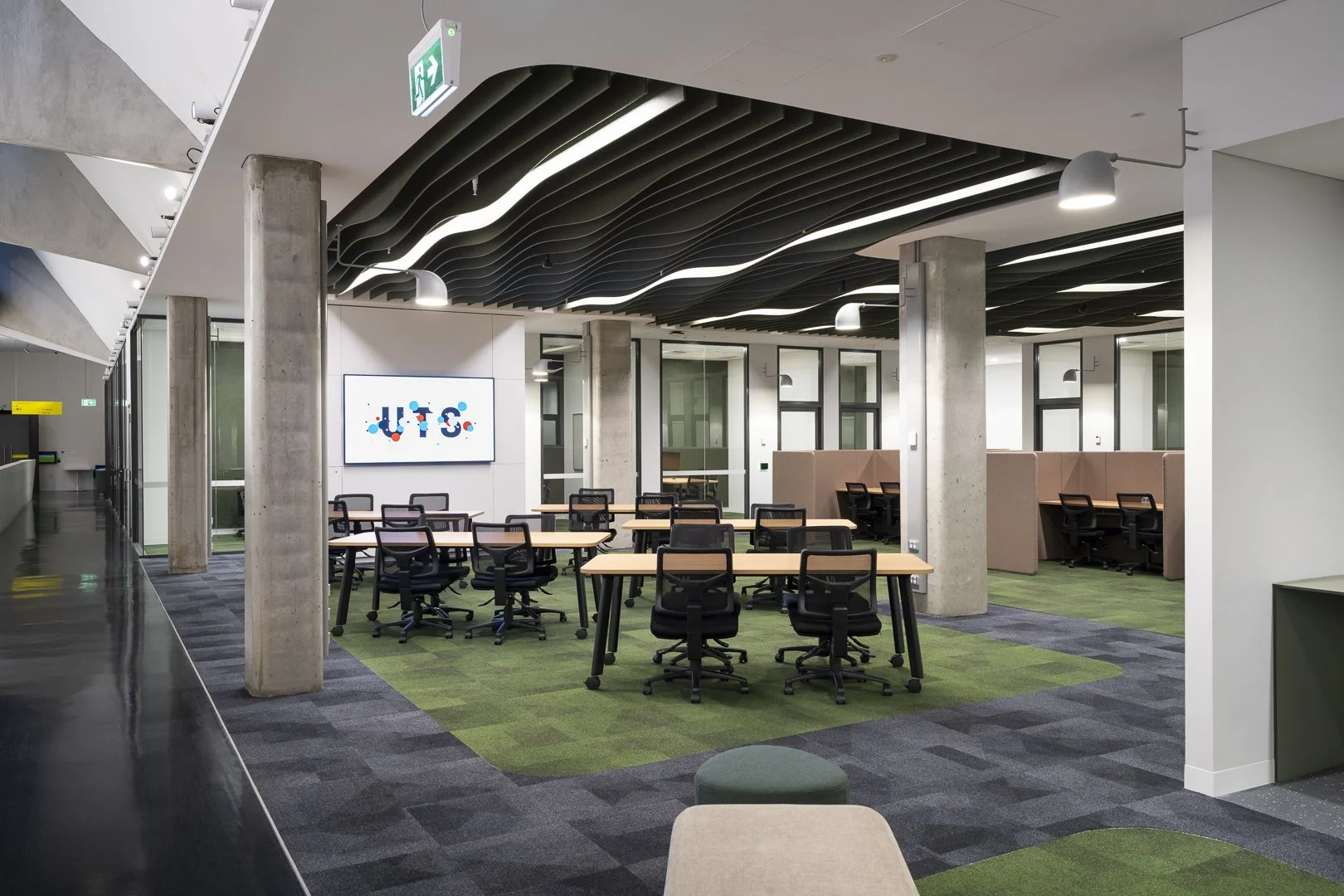 UTS SLH CB07_SML-4.jpg