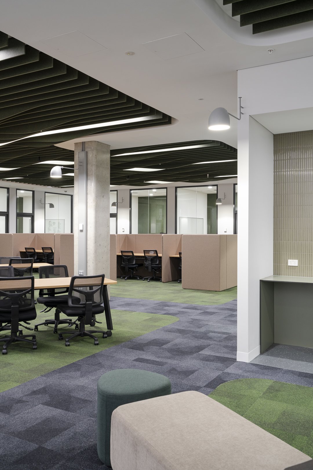 UTS SLH CB07_SML-3.jpg