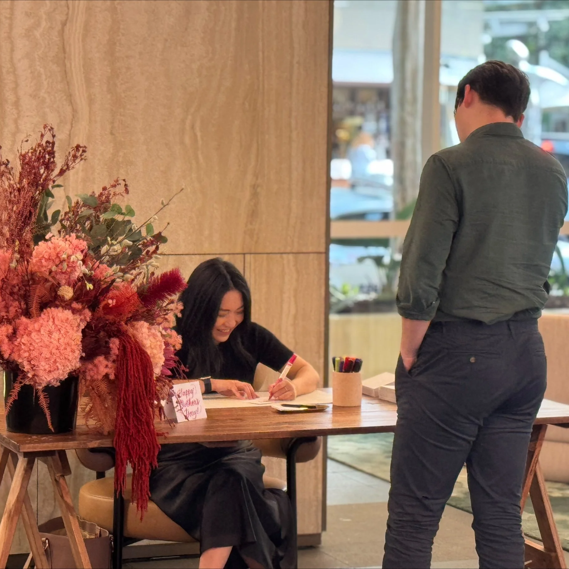 Live Mother's Day calligraphy cards for Dexus Community lobby activation in Brisbane by Calligrapher Zhao Chia