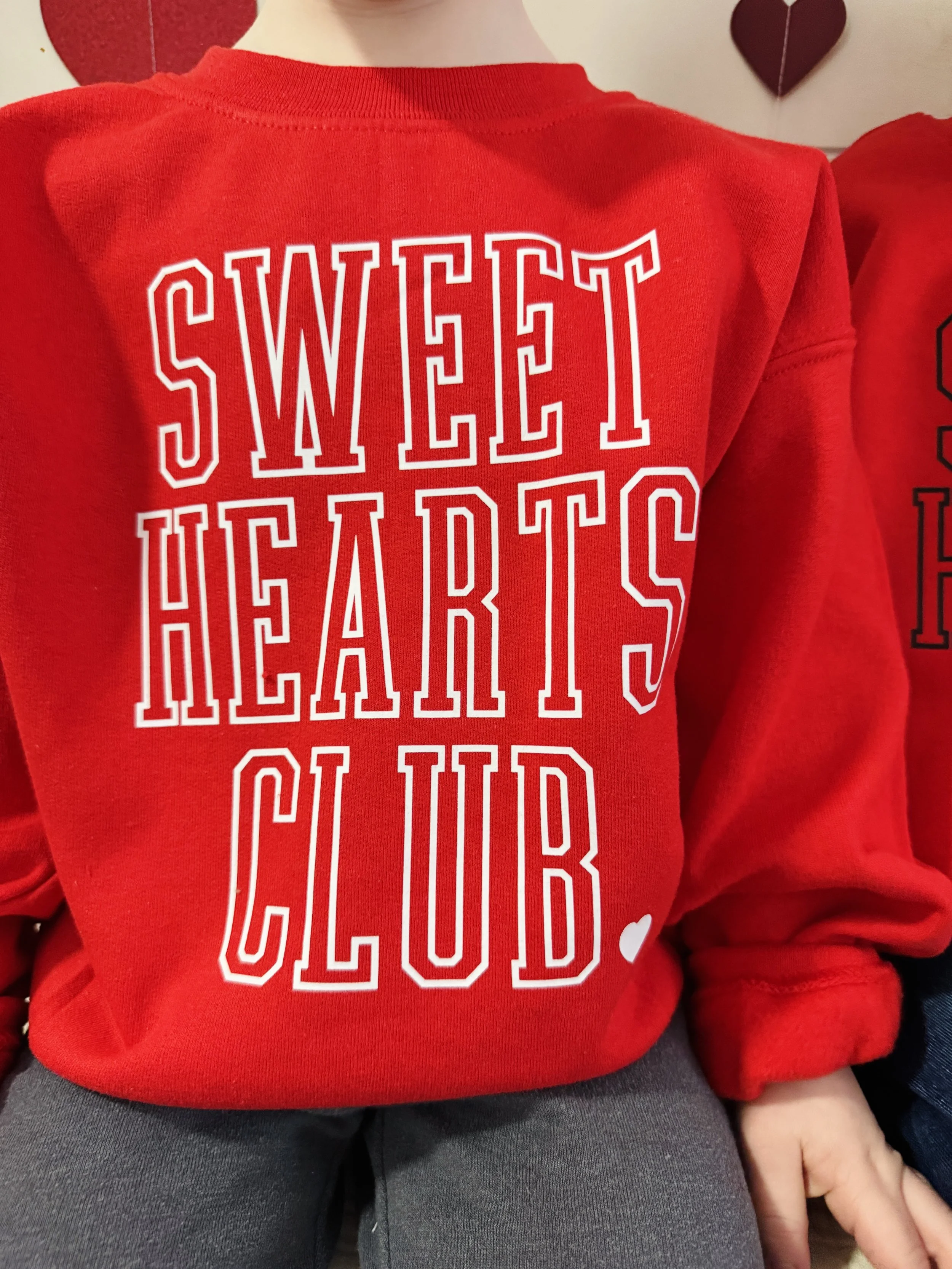 Sweet hearts club. (white) crew