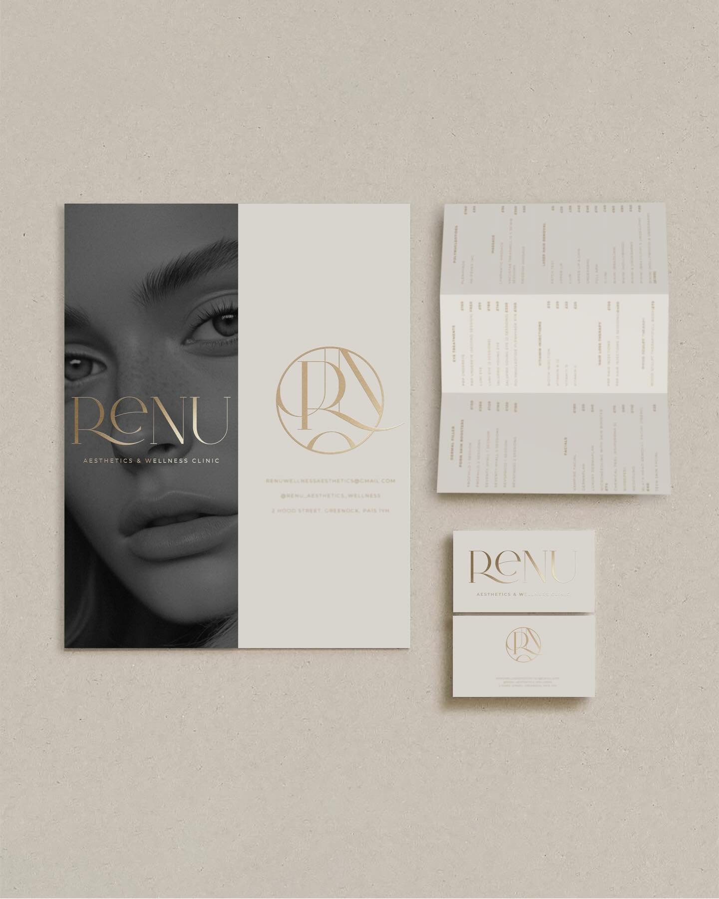 Thoughtfully designed brand details to complement your identity ✨

Once your branding is complete, I offer a selection of additional brand services, thoughtfully created to align with your style, typography and colour palette.

These include:
☁️ Busi