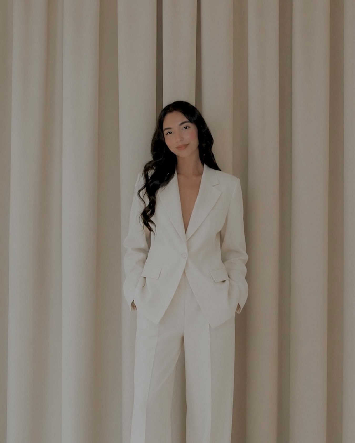 I&rsquo;ve never wanted Visionary Glow to feel like just another design studio.

There&rsquo;s always been something very personal about the way I&rsquo;ve built it.

I&rsquo;ve always been drawn to design that feels high-end, clean, minimal and eleg