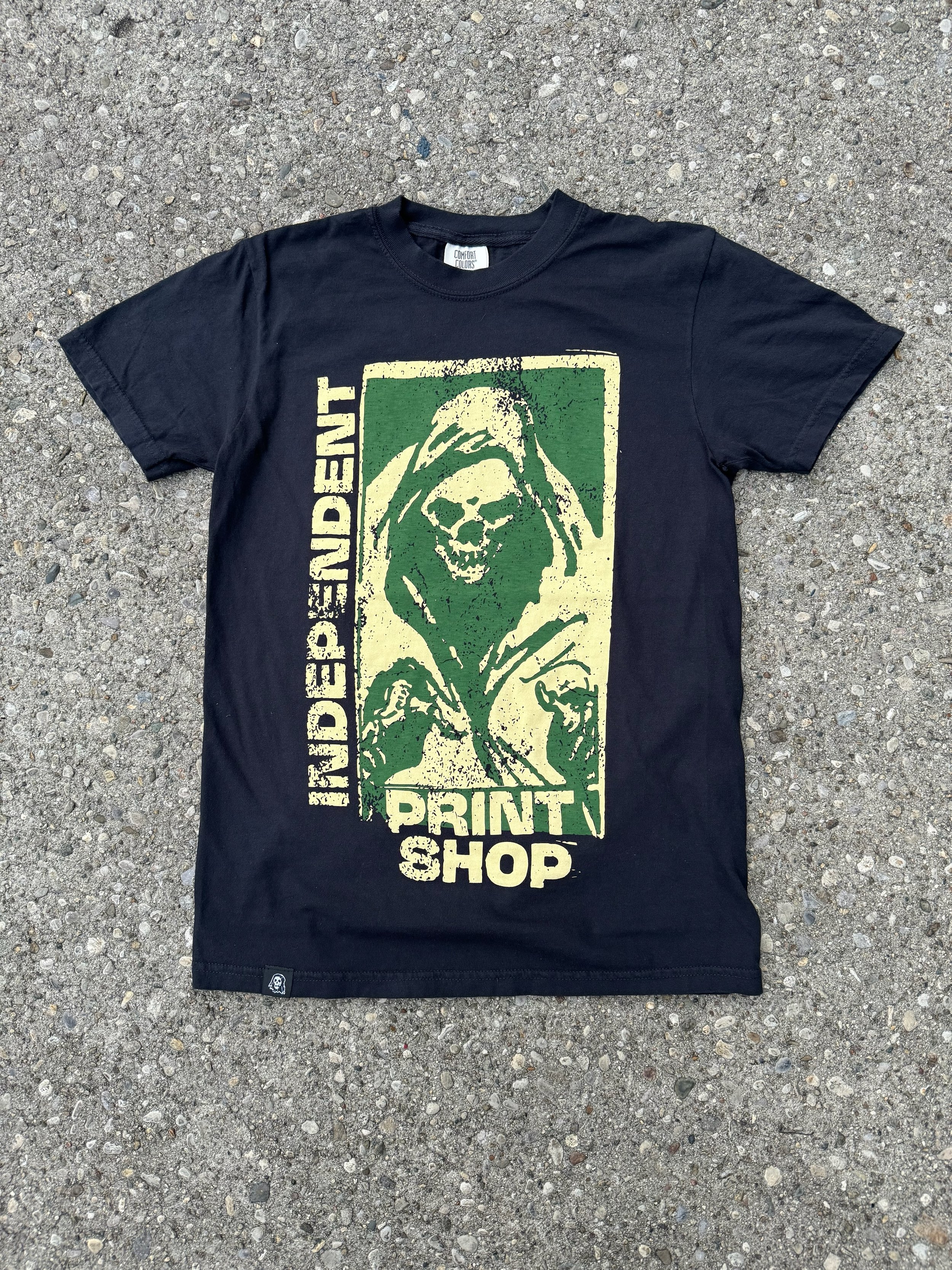 black shop shirt.jpeg