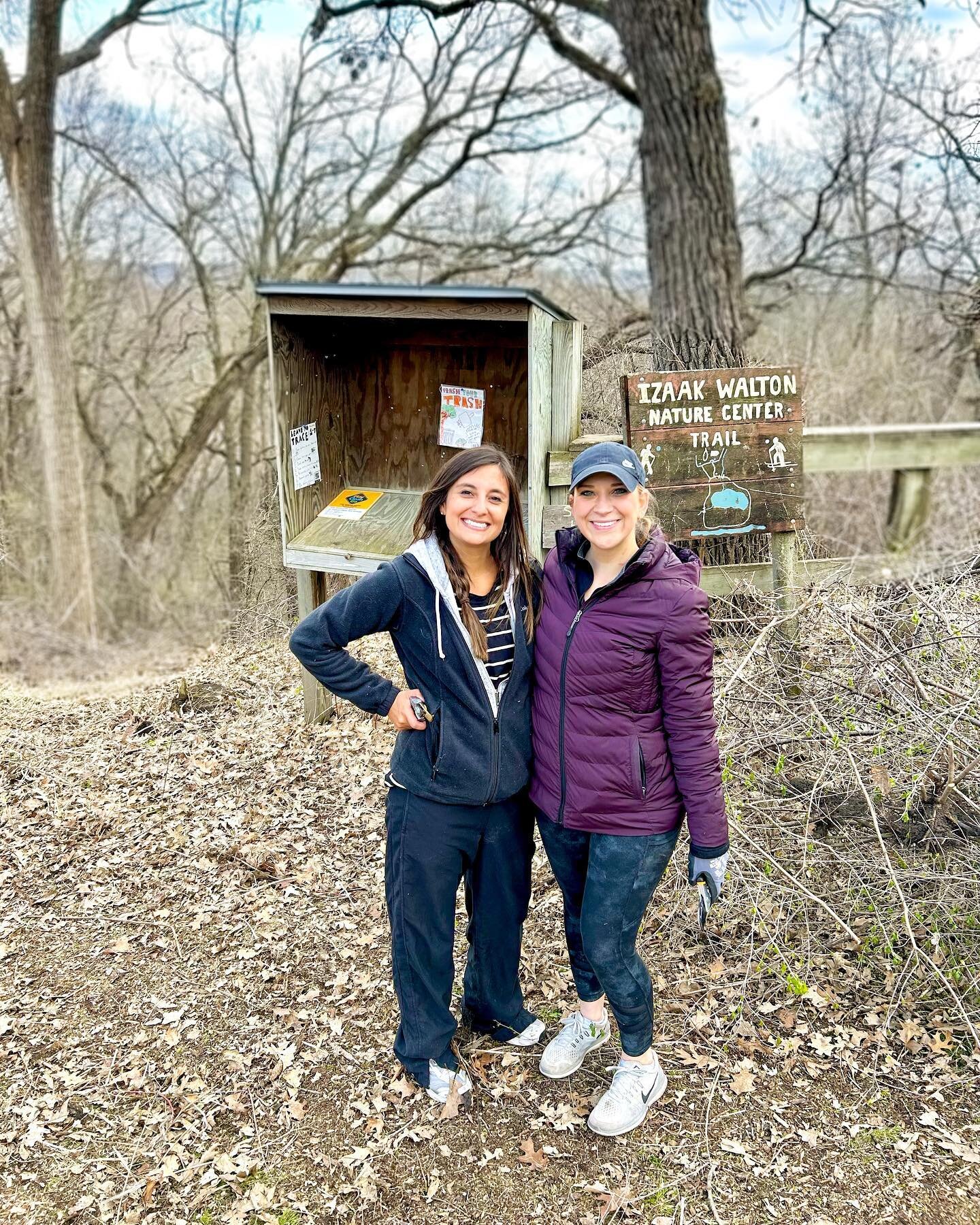 In honor of earth day, my friend Kayla and I volunteered with the Green Crew to restore elm trees this afternoon! We removed buckthorn so native trees and plants can have a chance! @greencrewmn has environmental projects which are youth-led. This one