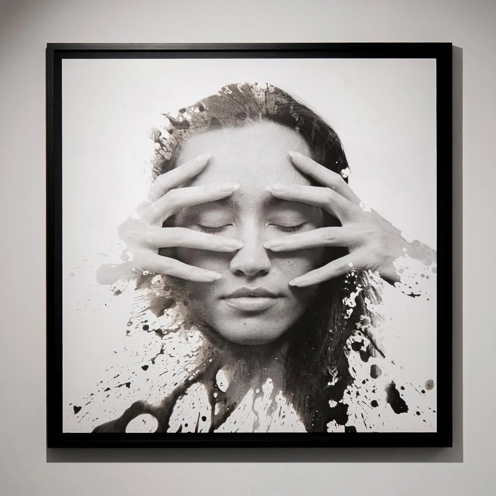 Peaceful Minds II (100 x 100 cm framed)