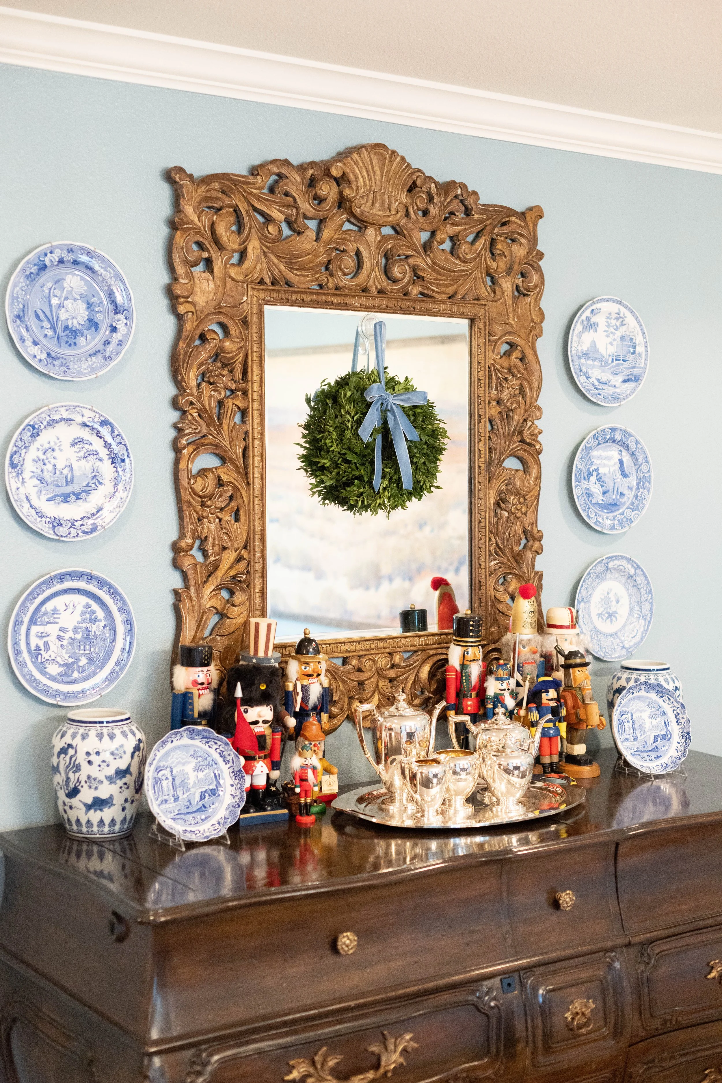 BoxwoodCandleMirror.jpg