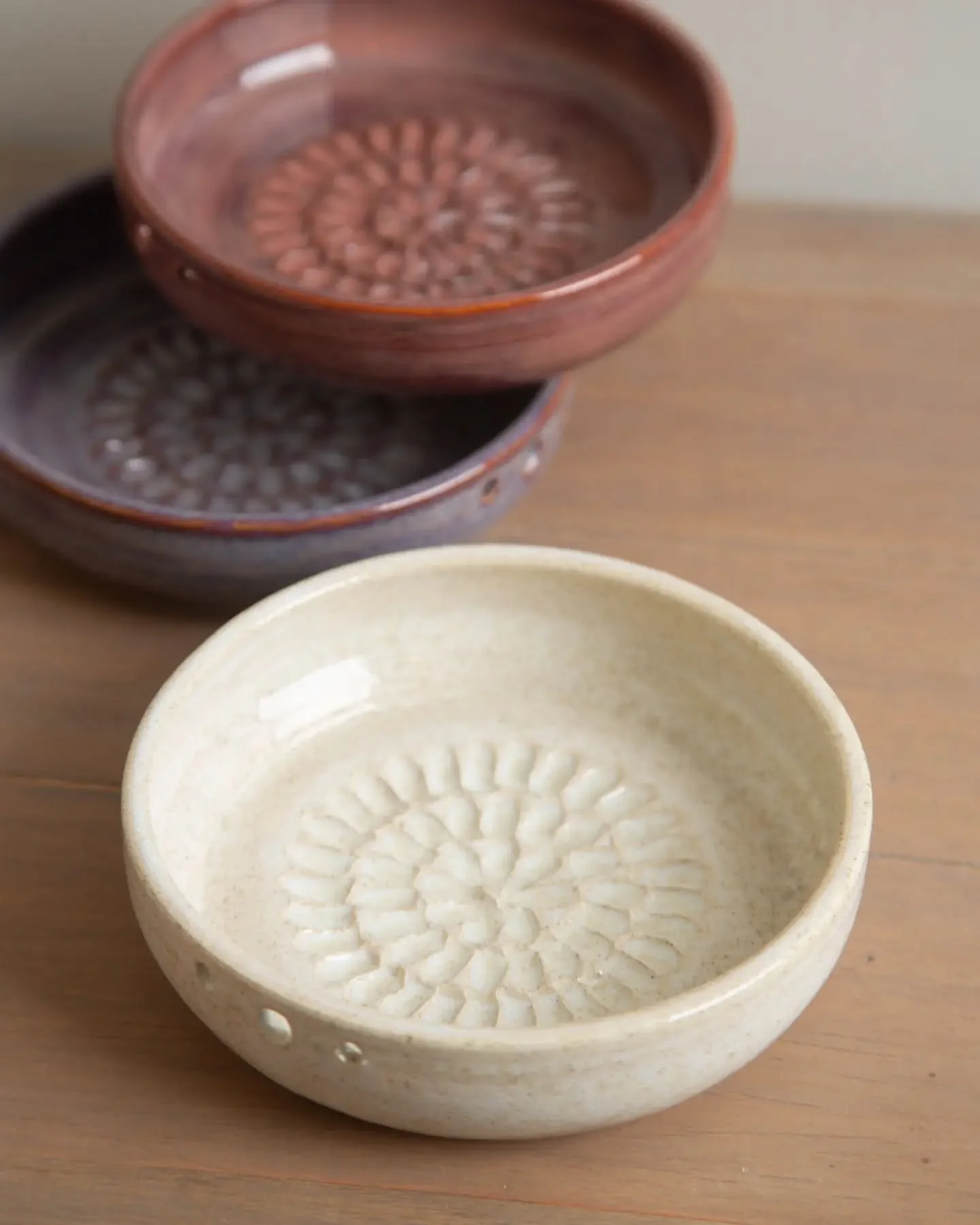 The Etsy Restock is live!

These garlic grater bowls are listed, but they won't be for long. They're stunning, practical, and sharp (pun intended)!

Just a gentle reminder that Mother's Day is Sunday, May 10 🌿

#handmadepottery #slowliving #garlic #