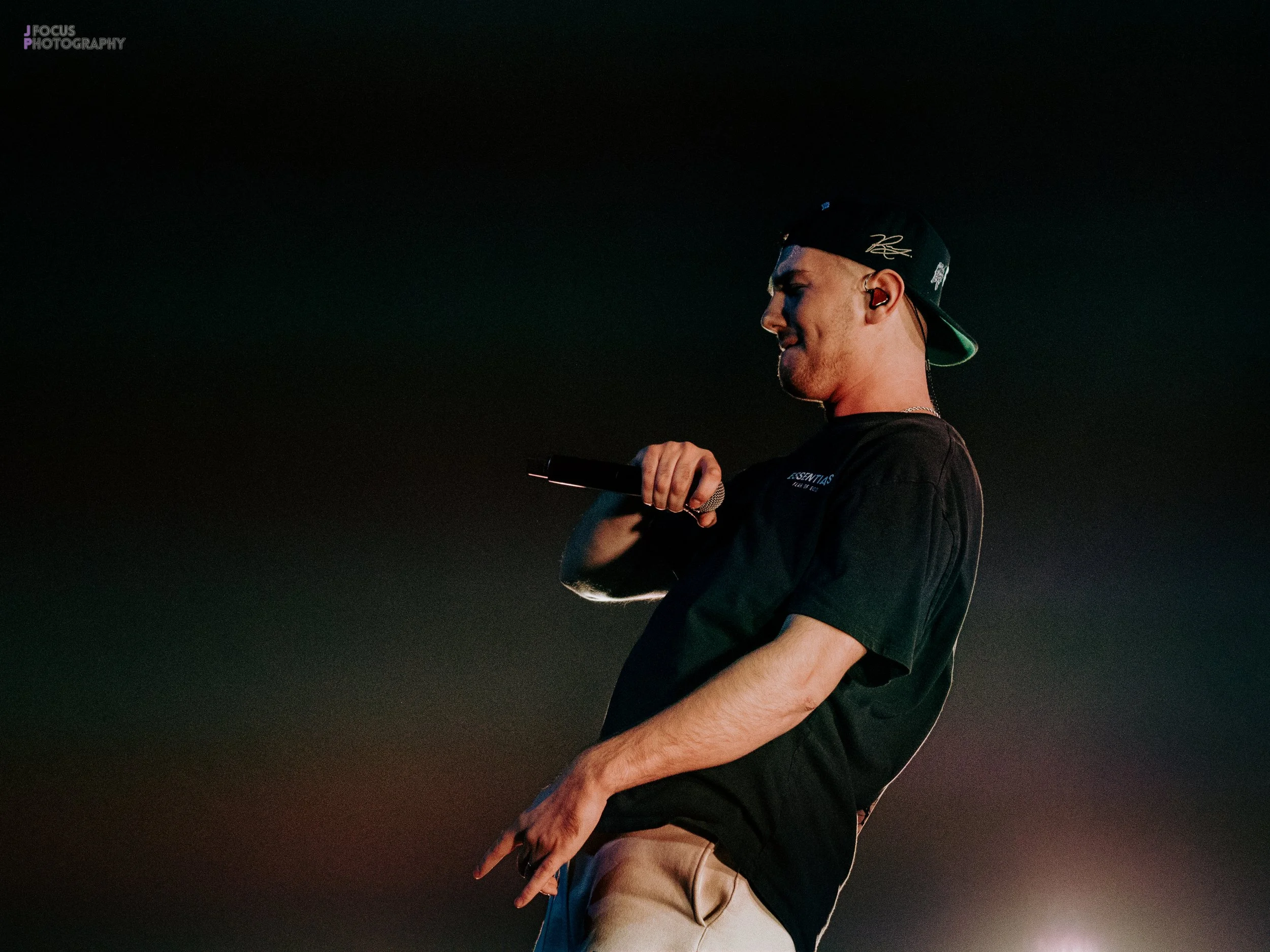 Unashamed Tour: Must See Tiktok Fashion Moments - 5au1u50