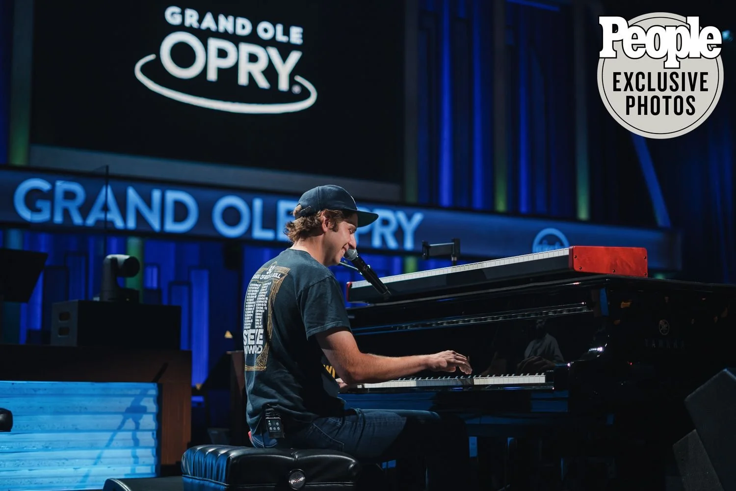 OPRY-DEBUT-Ben-Rector-04-081122-e25d7e0743f542af91ae263429fb31be.jpg
