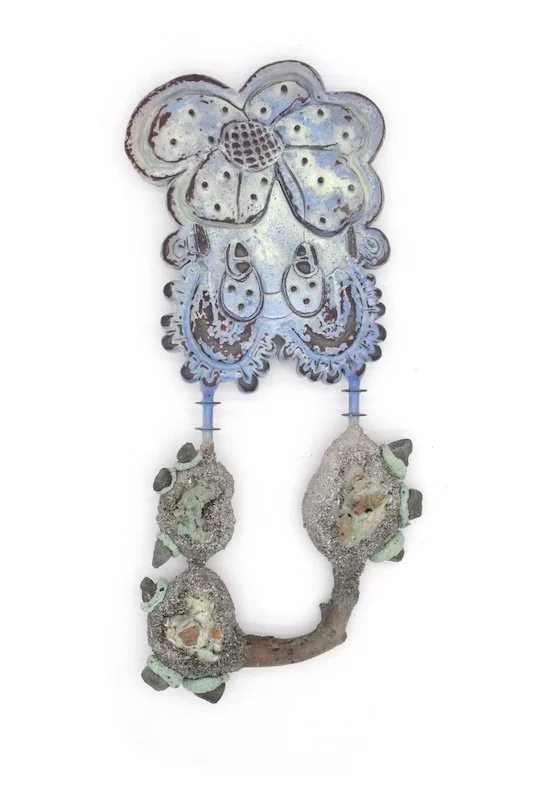 L3XiN0XiNA3[twig_collector], Sculpture, Silver, Copper, Steel, Pyrite, Lizardite, Chrysoprase, Fresh Water Pearls
2024
15.75” H x 7” W x 1.75” D
