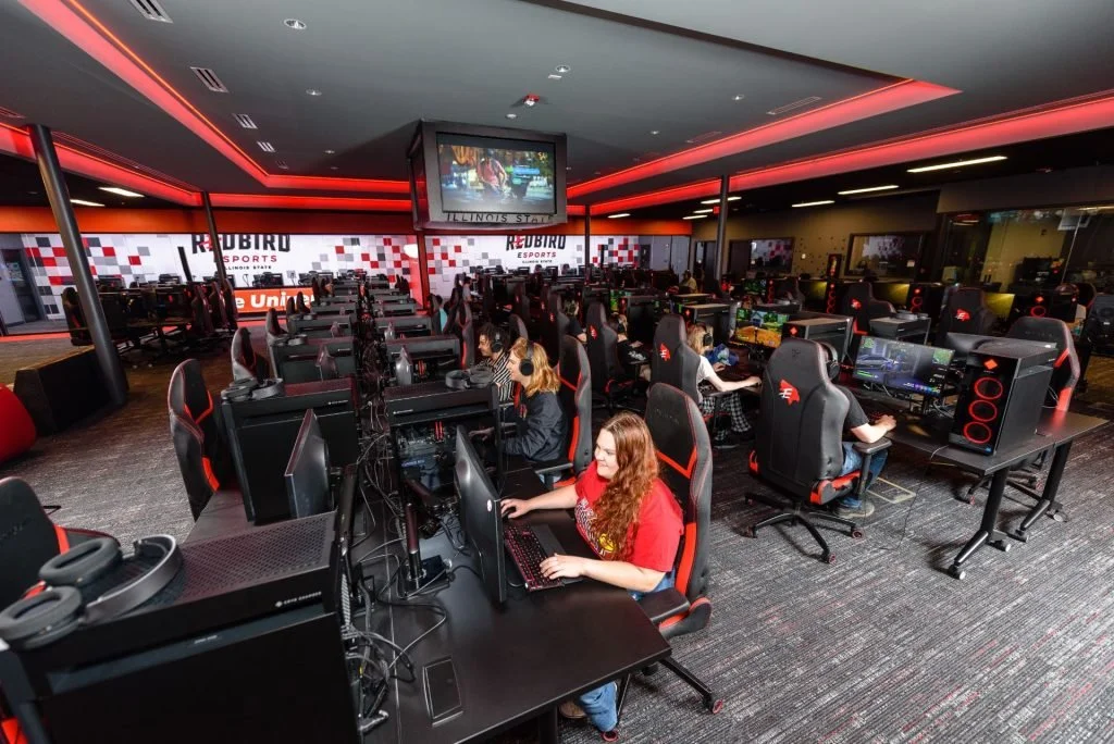 23_TM-041023-Esports-Environmental-Shoot-24-0c5b23b585899c85-1024x684 (1).jpg