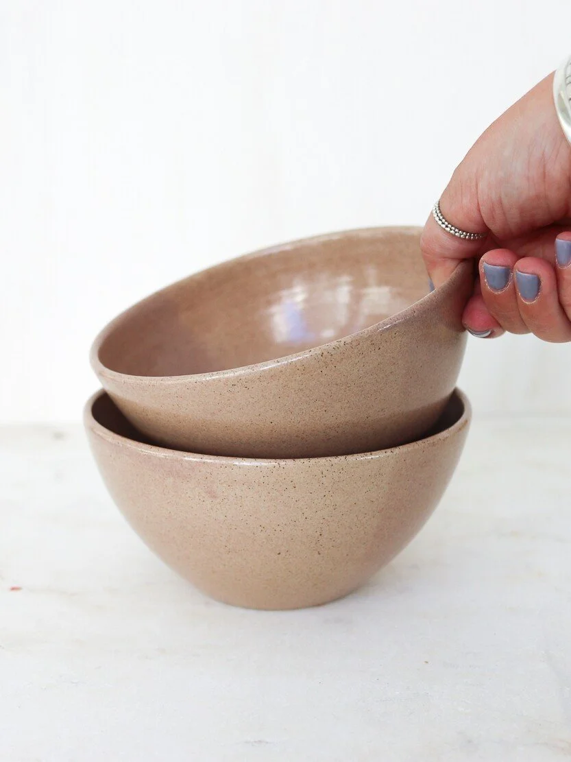 speckle-stoneware-breakfast-bowl-09-ff84f4cff88af35fc67a84d2d4fe36cd.jpg
