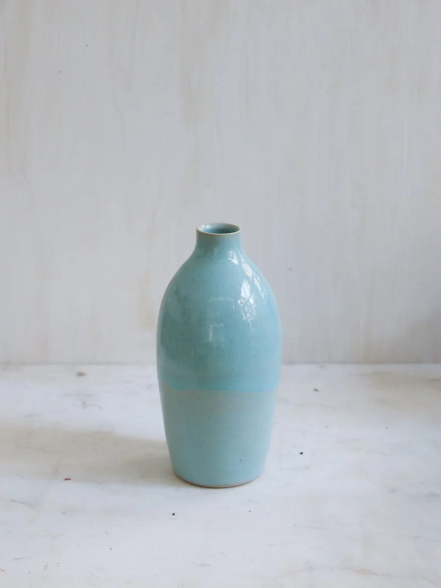 Seascapes_Bottle_Vase-4.jpg