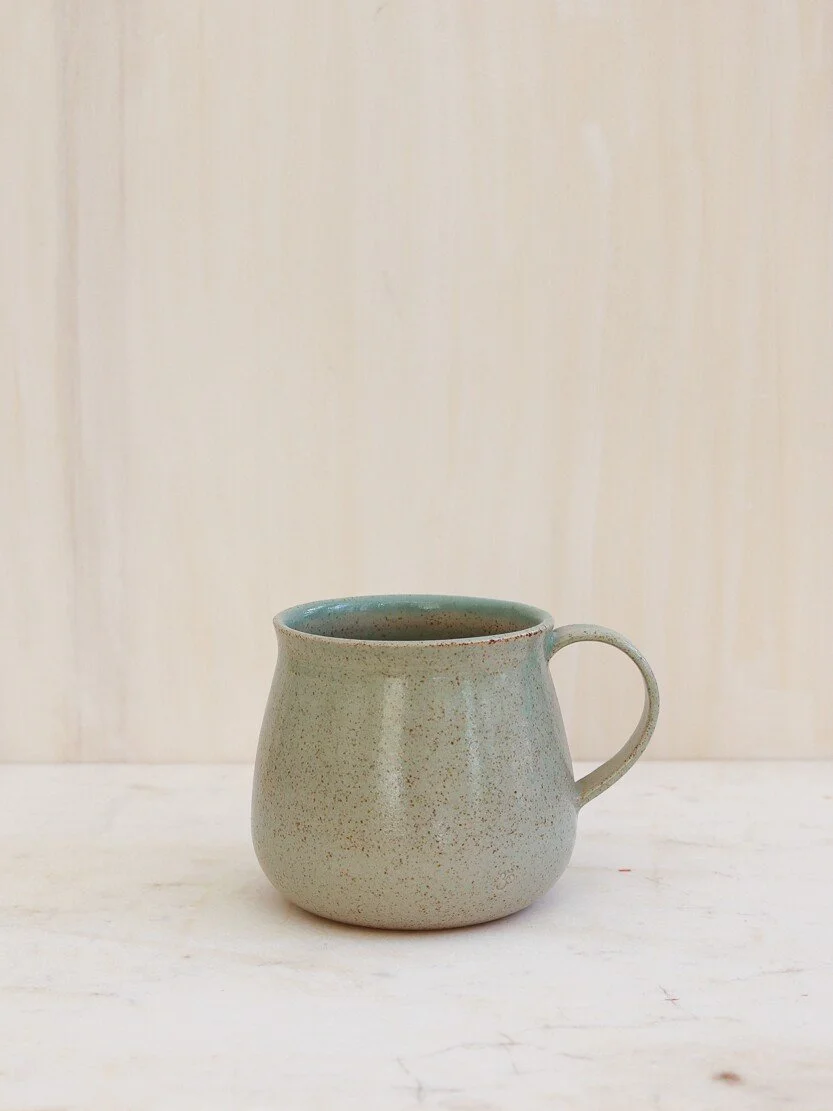candace_mug_sand_limenaria-3-6712986355cb34db3059e2f84f317577.jpg