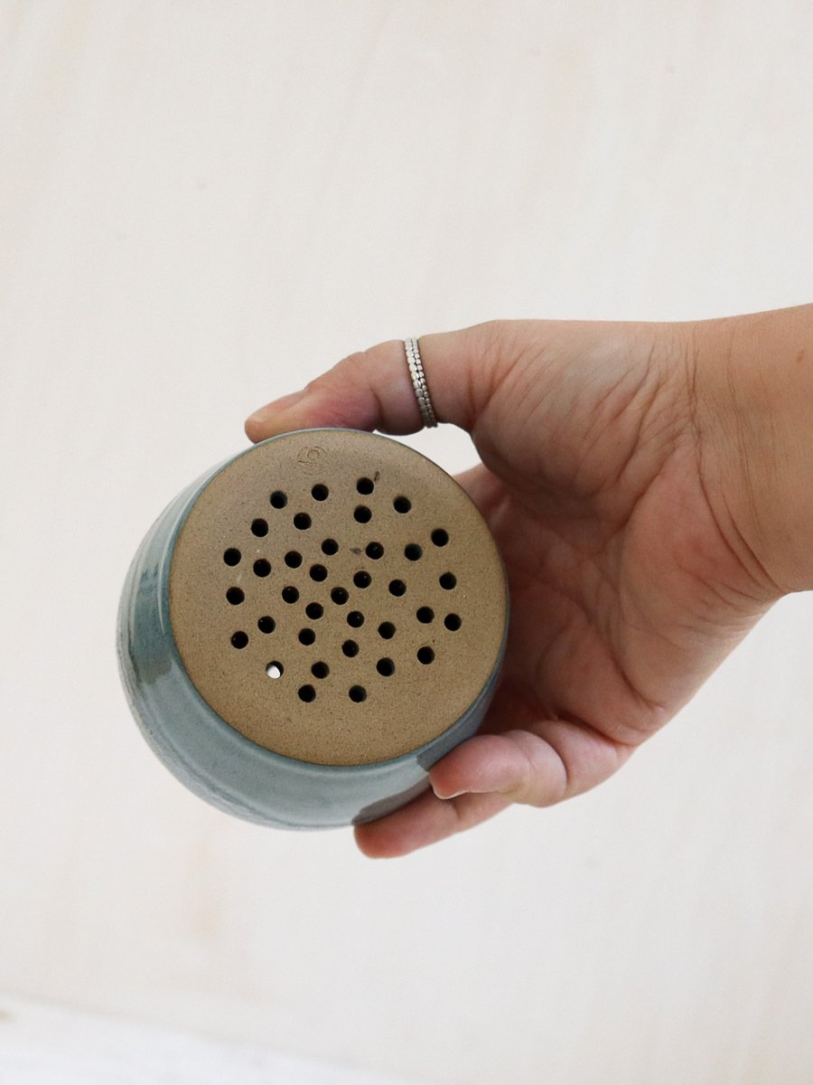 Stoneware_Plant_Showers-15.jpg