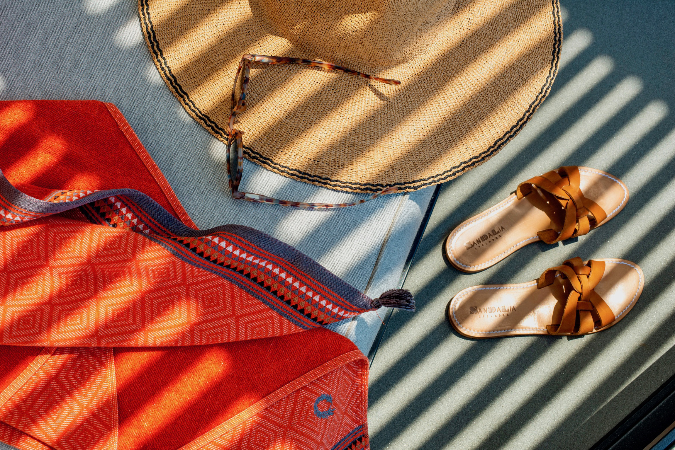 126 CST By the pool ladies accessories.png