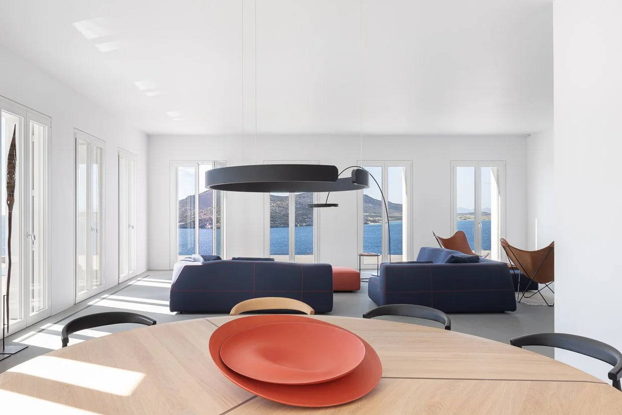 Living Room WebOpt-5.JPG